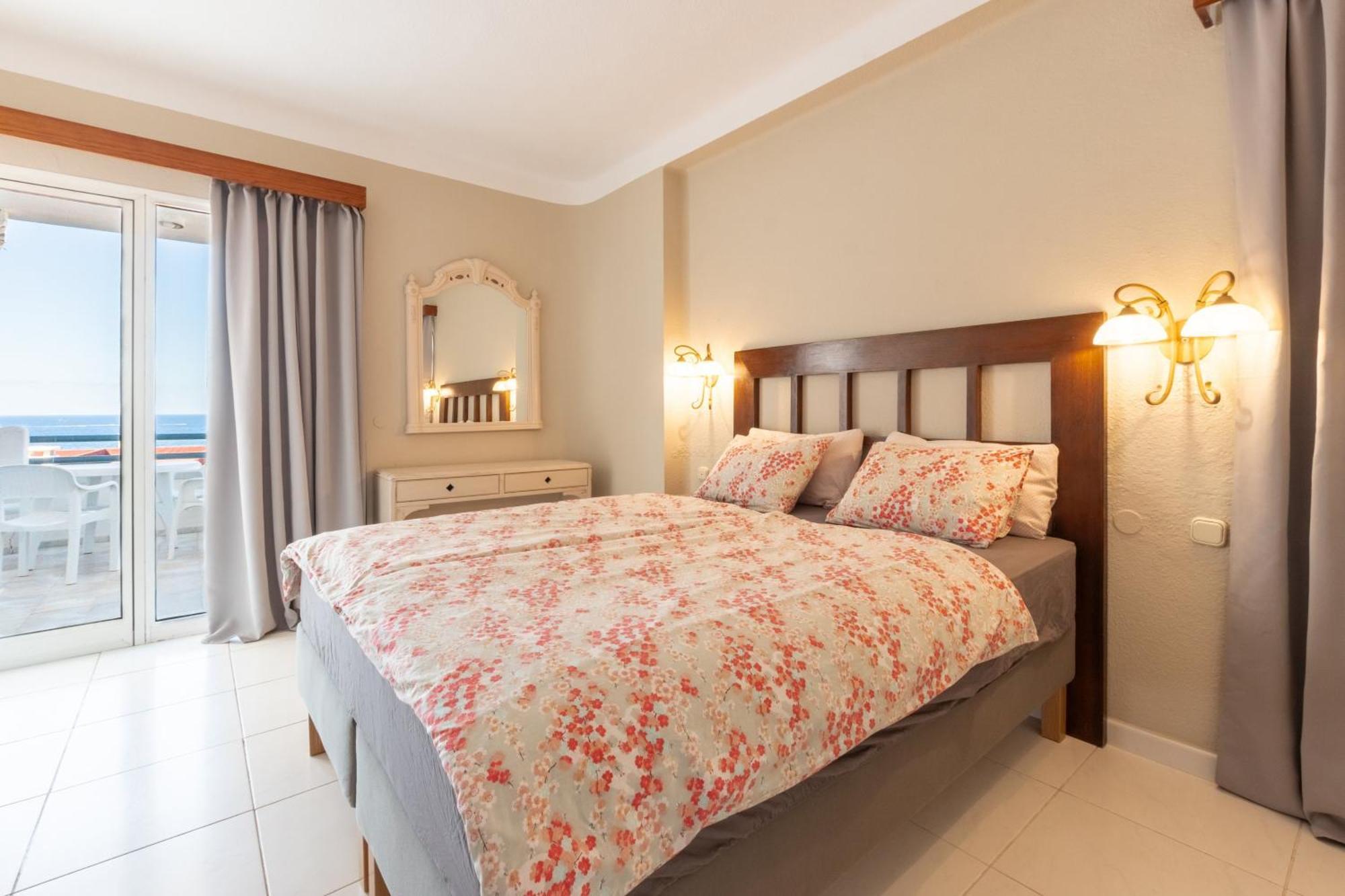 Club Atlantis Aparthotel Ocean View Costa Adeje  Εξωτερικό φωτογραφία